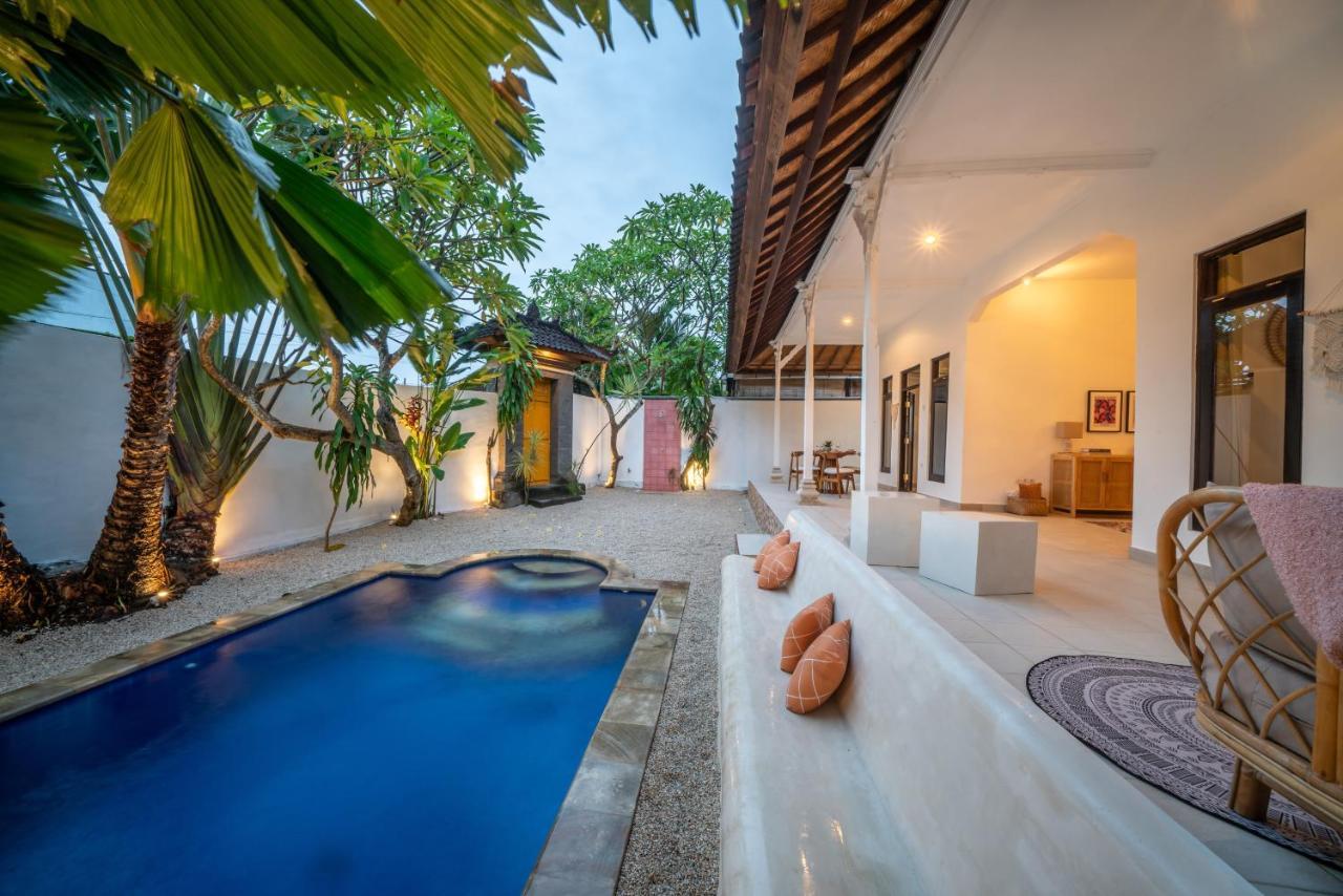 Villa Dadirri - In The Heart Of Seminyak - Walking Distance From Restaurants, Bars And Beach - Perfect Location Dış mekan fotoğraf